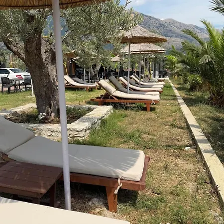 Domek alpejski Paradise Beachfront *