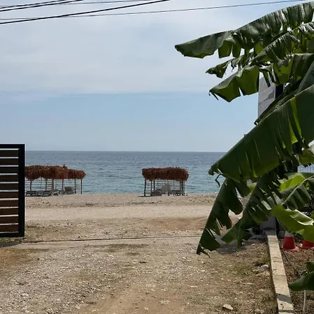 Alpehytte Paradise Beachfront